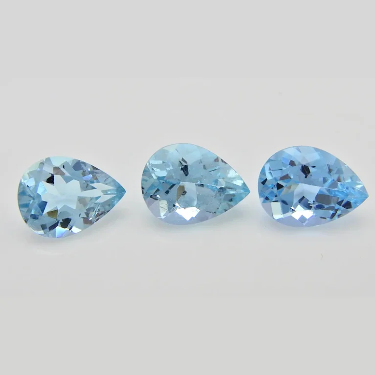 Aquamarine Pear 8x6 MM